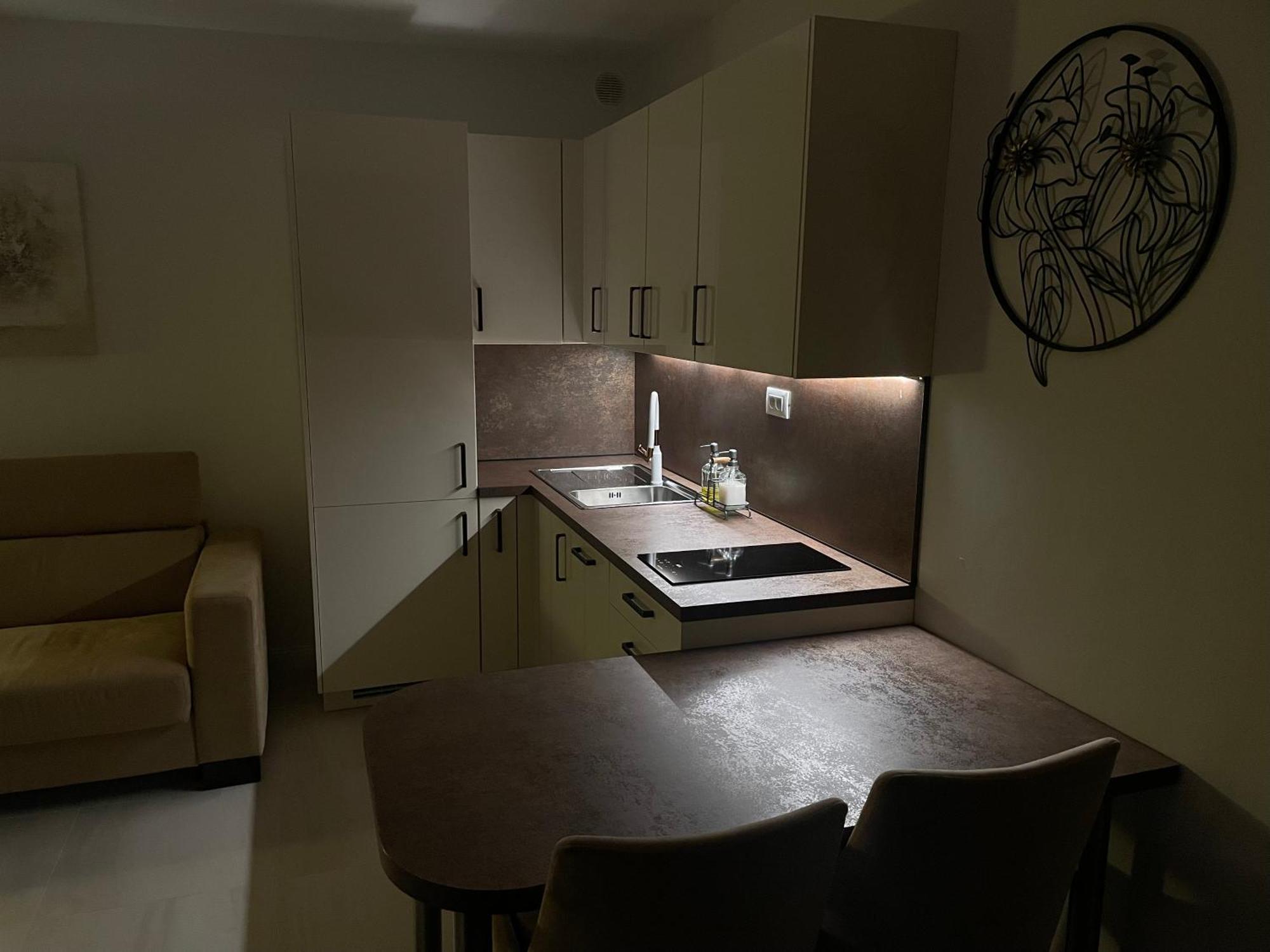 Apartmani Biokovo Макарська Екстер'єр фото